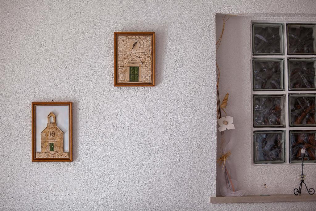 Holiday Home Zlatni San - Private Heated Pool Bol Quarto foto