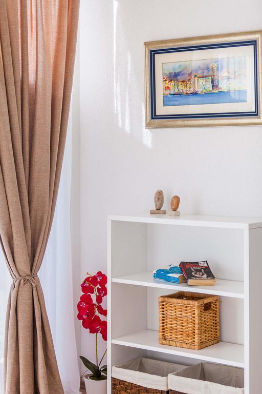 Holiday Home Zlatni San - Private Heated Pool Bol Quarto foto
