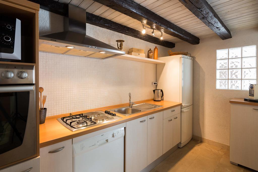 Holiday Home Zlatni San - Private Heated Pool Bol Quarto foto