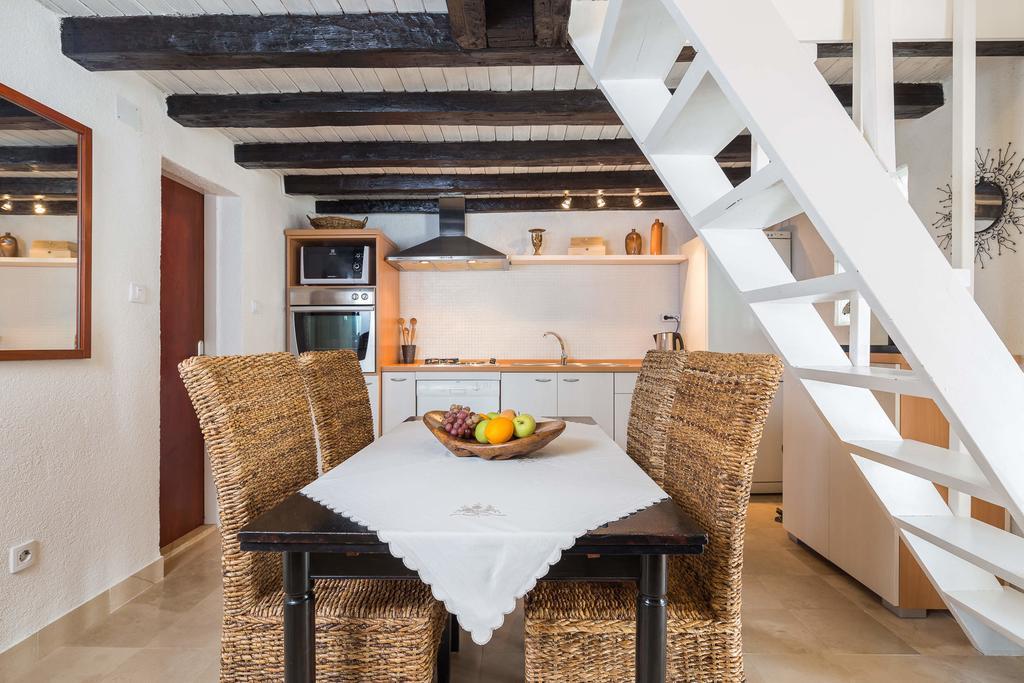Holiday Home Zlatni San - Private Heated Pool Bol Quarto foto